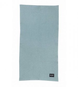 ferm-living-handdoek-dusty-blauw-organisch-katoen