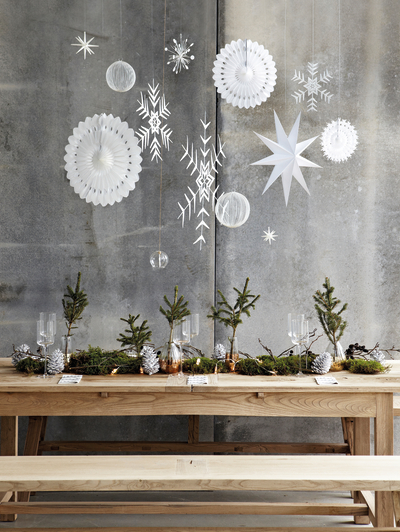 house doctor kersttafel met witte sterren