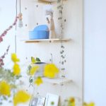 pegboard als moodboard in de woonkamer van Jenny