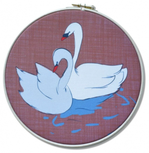 byalex wallhoop swan lake