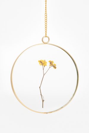 Sissy-Boy Gouden metalen muurhanger met gloria droogbloemen